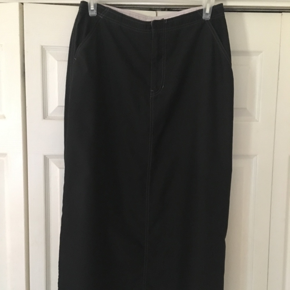 Black Gap Maxi Skirt (100% Polyester)